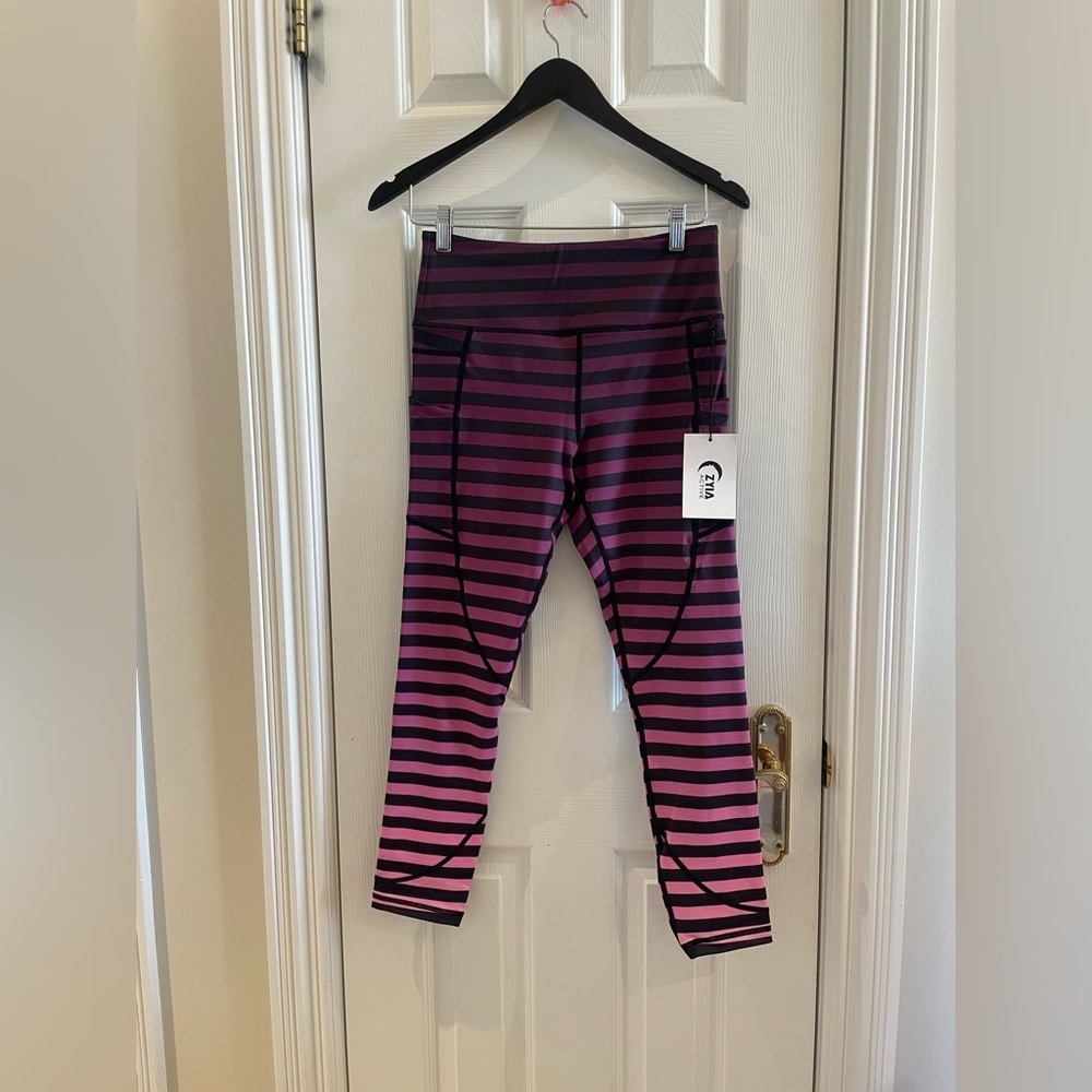 NWT Zyia ombré striped leggings